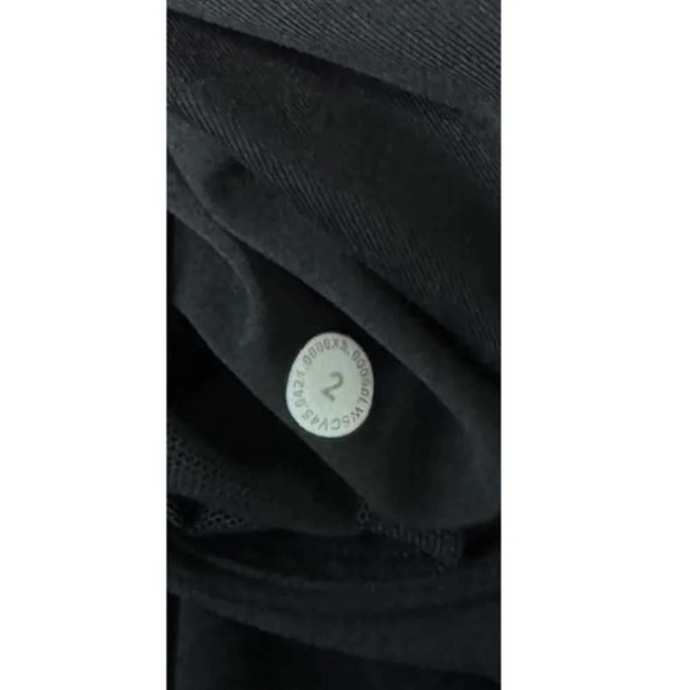 Lululemon Joggers Keep Moving 28